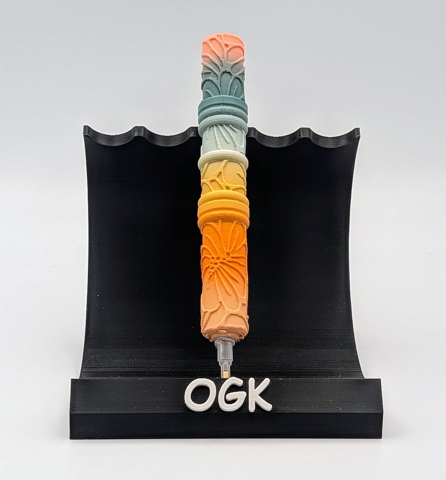 3D Printed Rainbow Flower Pen