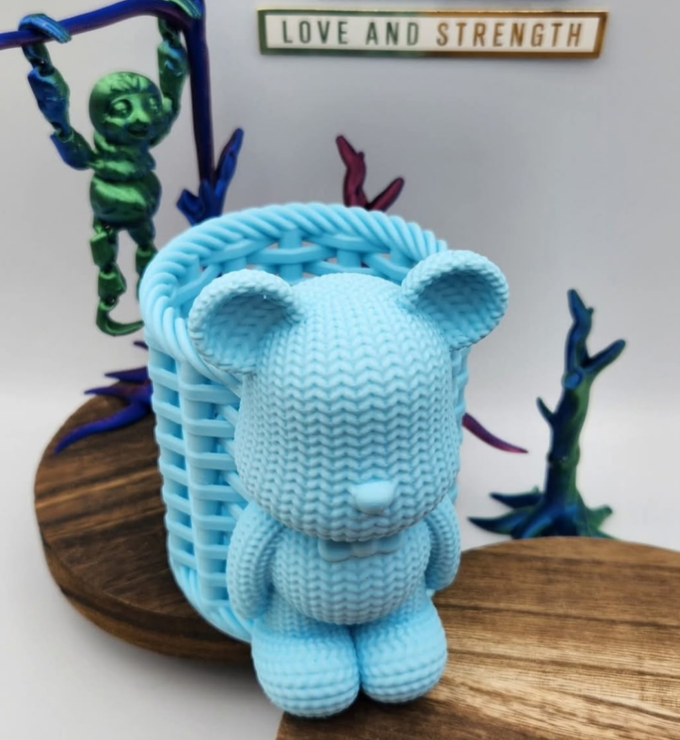 Knitted Bear Pen Caddy