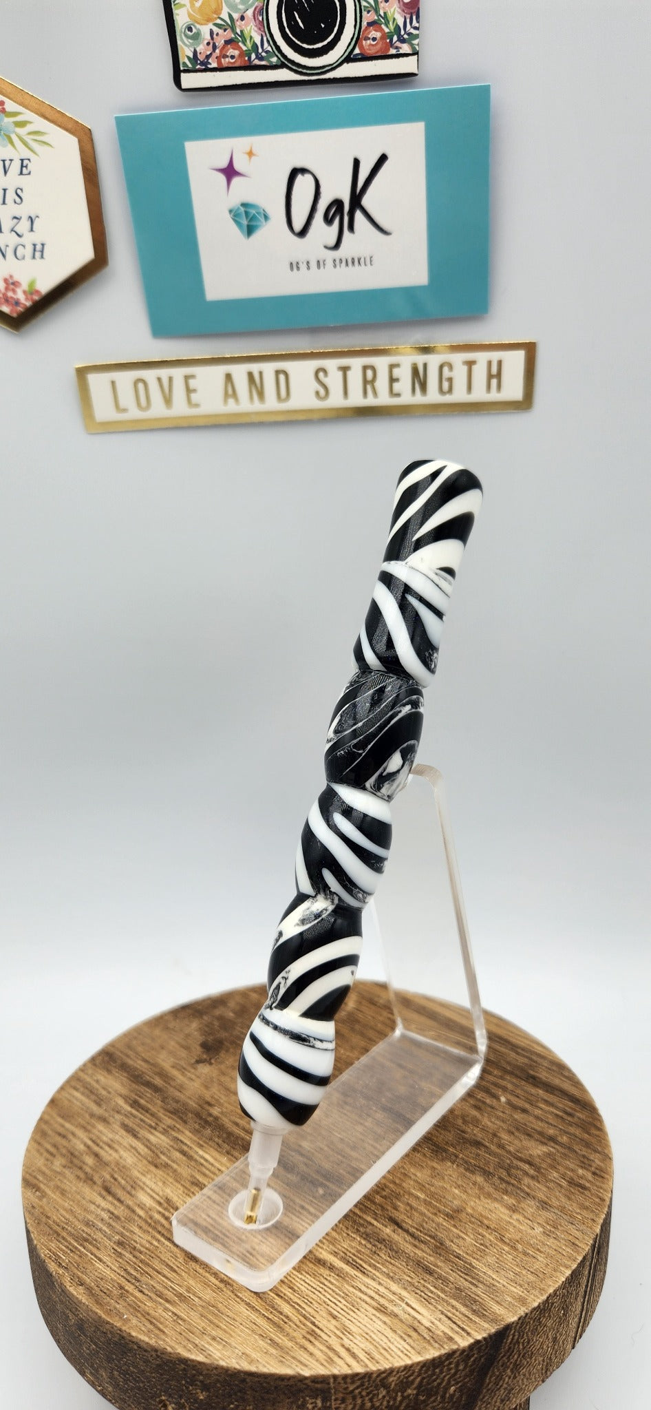OgK Monochrome Swirl custom hand turned diamond painting pen