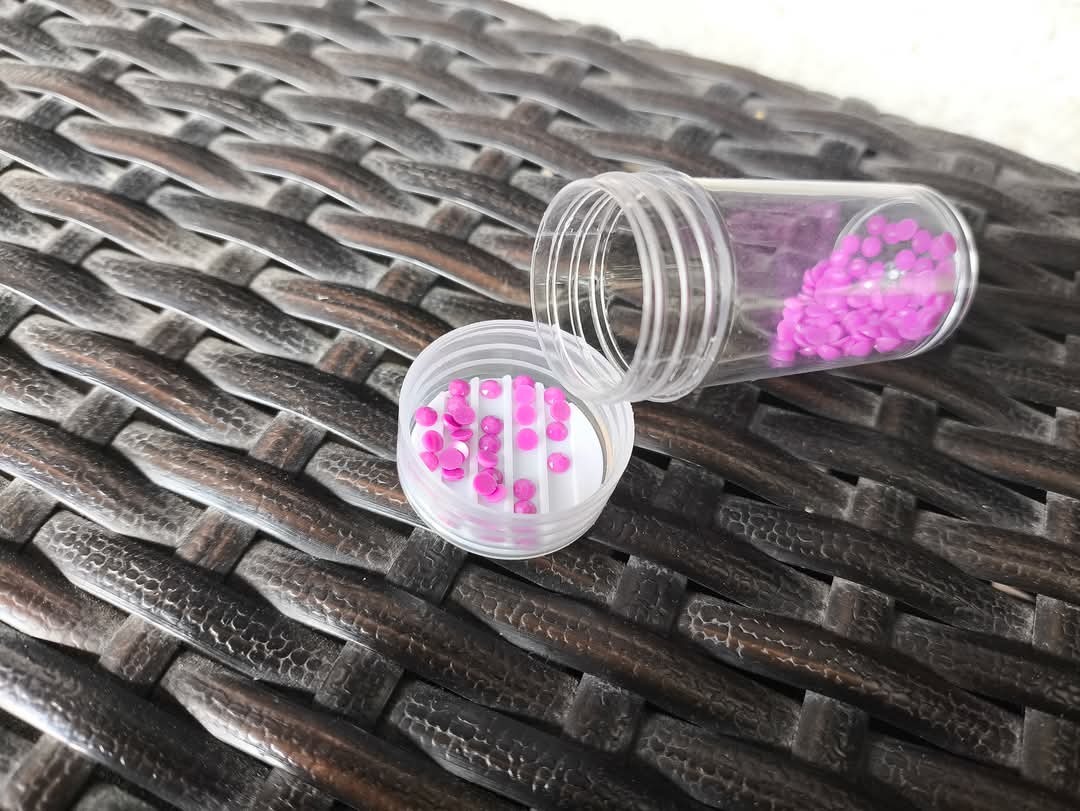 LidLiners™ – Mini Tray Inserts for Diamond Bead Jars (50 White)