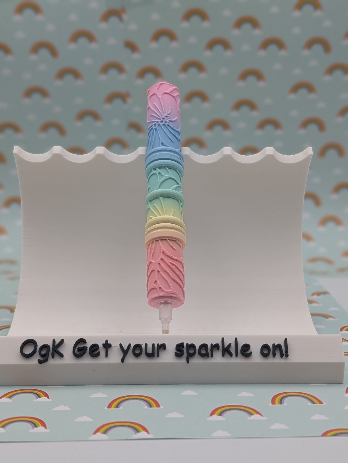 3D Printed Rainbow Flower Pen