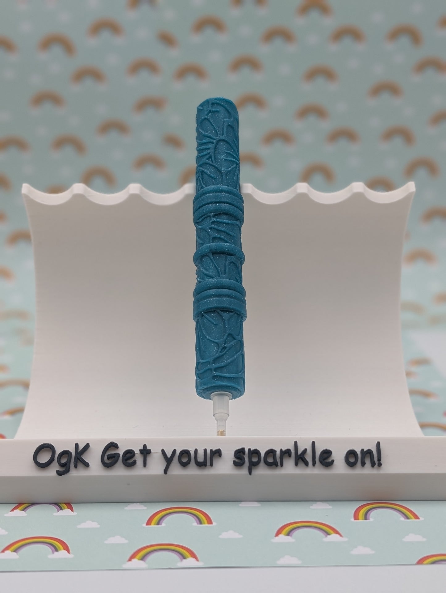 3D Printed Rainbow Flower Pen